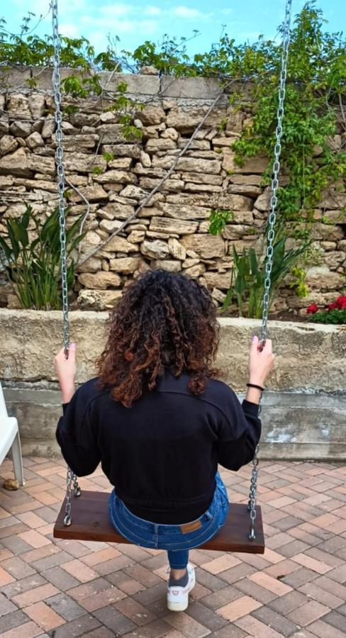 B&B Radice Brucoli Bagian luar foto