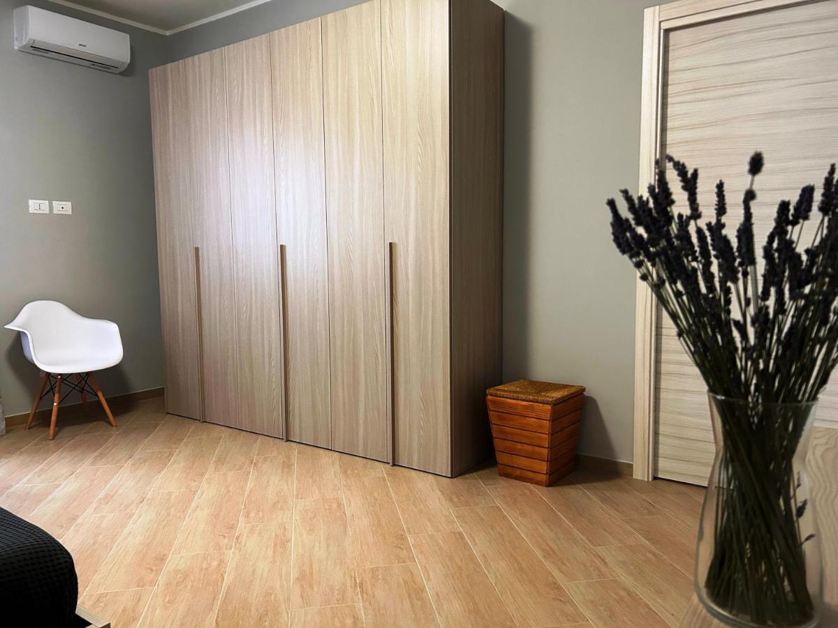 B&B Radice Brucoli Bagian luar foto